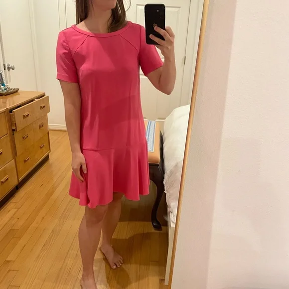 Banana republic size 0 drop waist hot pink dress Banana republic size 0 drop waist hot pink dress